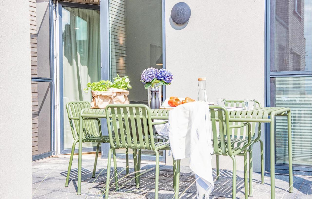 2 Bedroom Gorgeous Home In Lembruch-Duemmer See Esterno foto